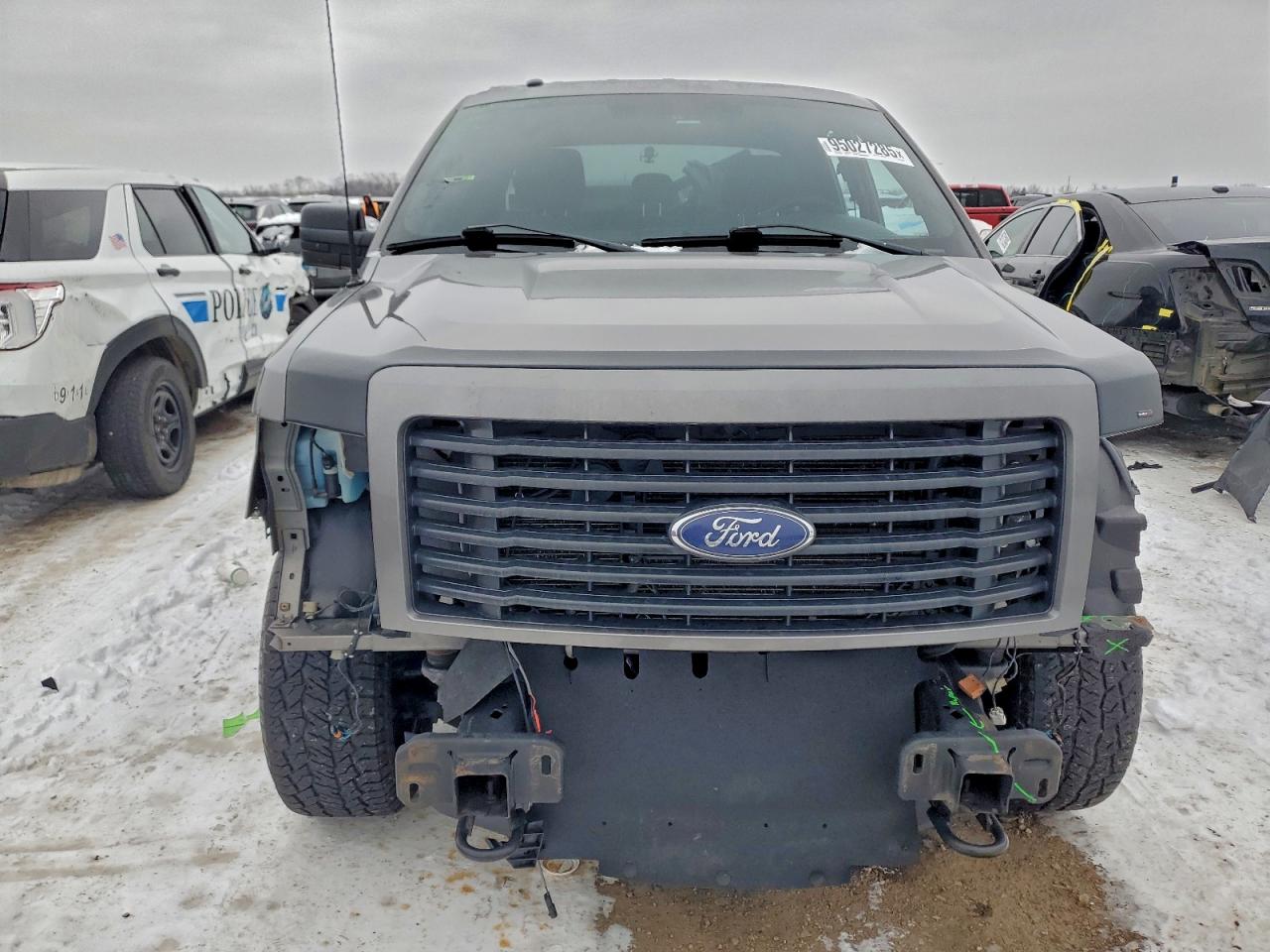 Ford F-150 Super Cab Image 3