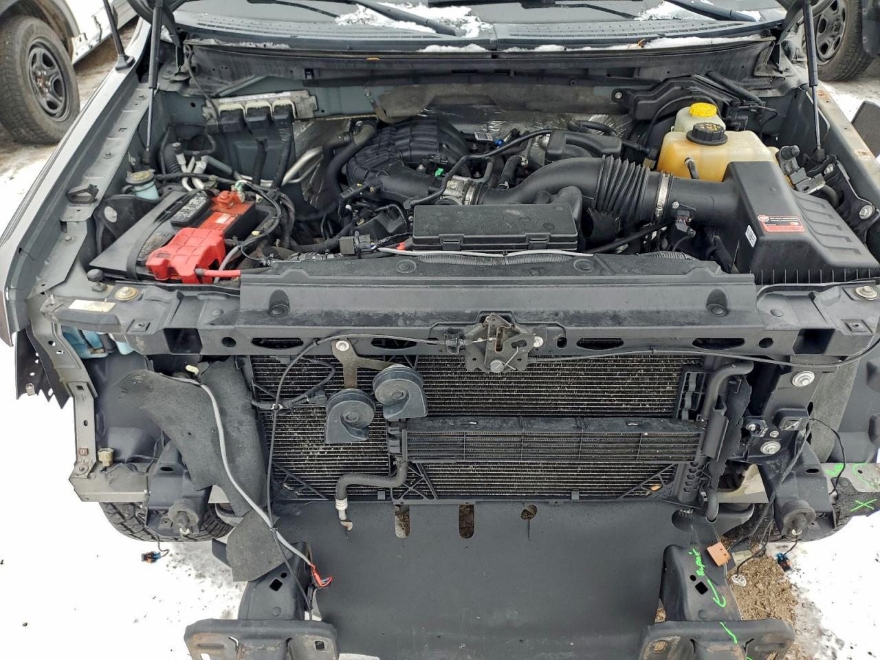 Ford F-150 Super Cab Image 6