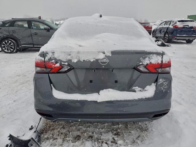 Nissan Versa Sv Image 13