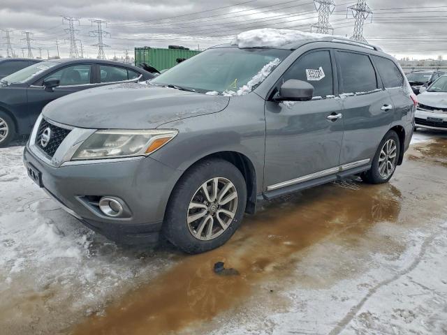  Salvage Nissan Pathfinder