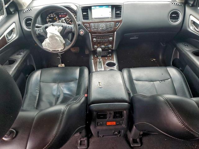 Nissan Pathfinder S Image 8