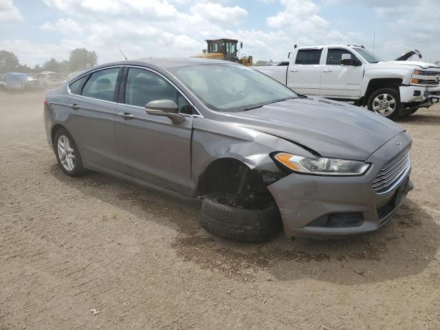 Ford Fusion Se Image 5