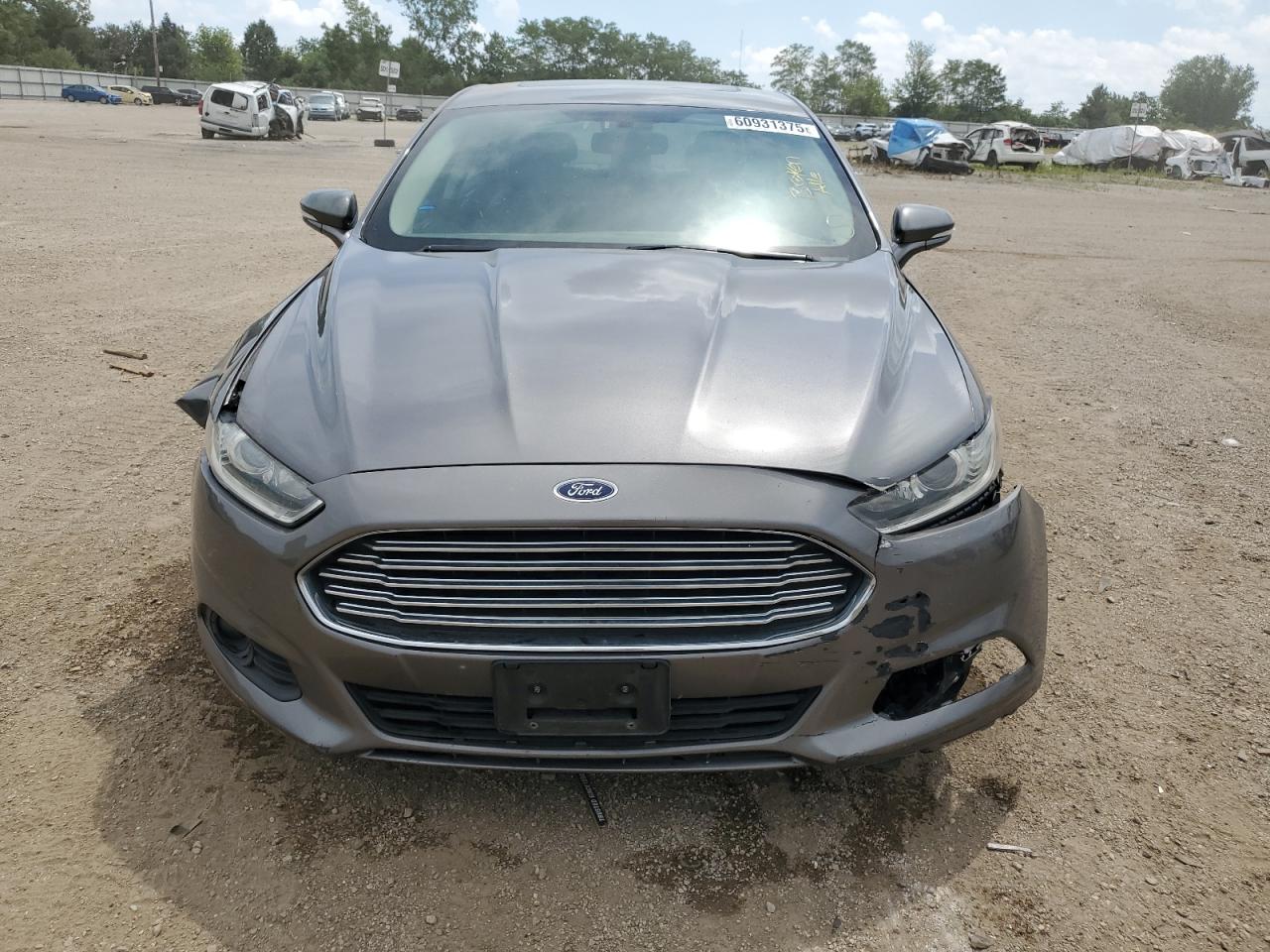 Ford Fusion Se Image 4