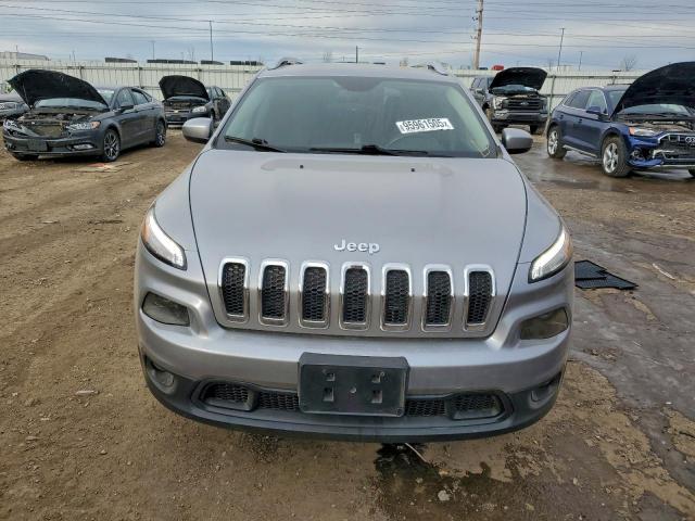 Jeep Grand Cherokee Latitude Image 6
