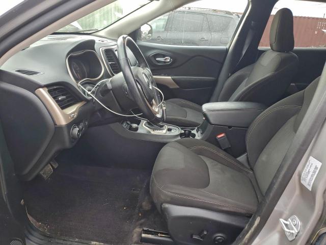 Jeep Grand Cherokee Latitude Image 10