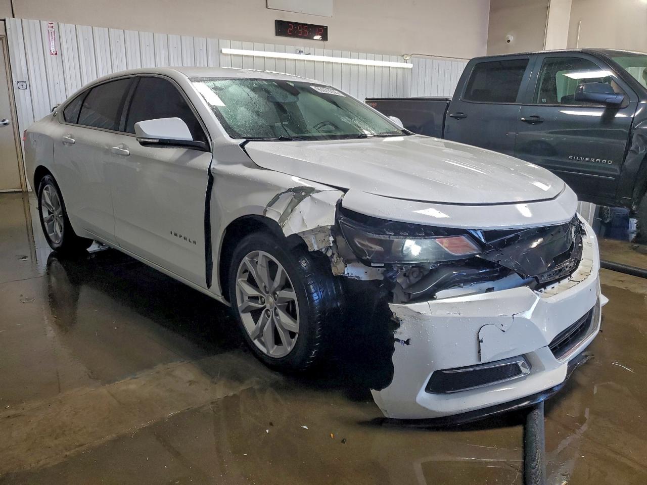 Chevrolet Impala Lt Image 12