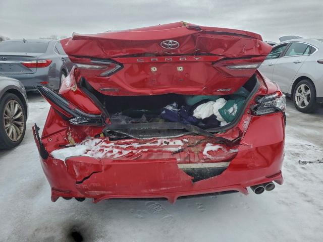 Toyota Camry Xse Image 4