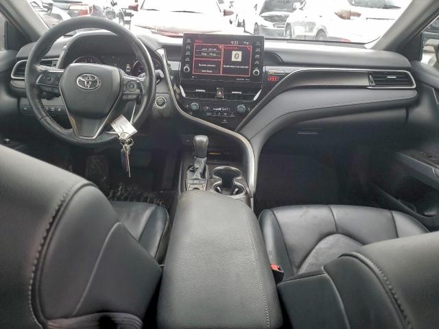 Toyota Camry Xse Image 7