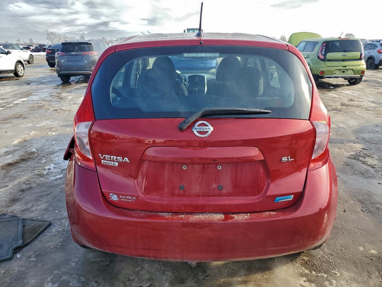 Nissan Versa S Image 11