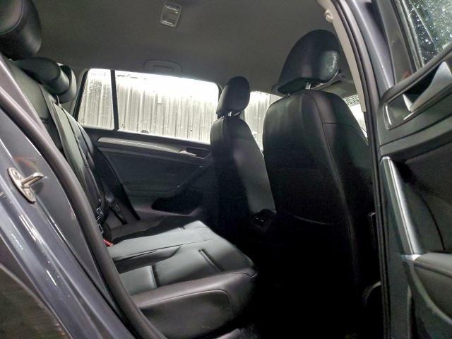 Volkswagen Golf S Image 7