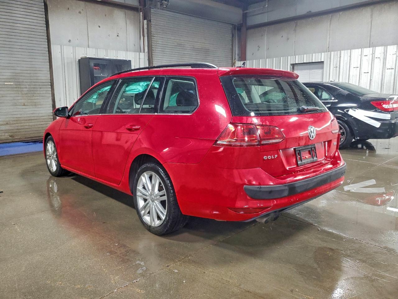 Volkswagen Golf S Image 12