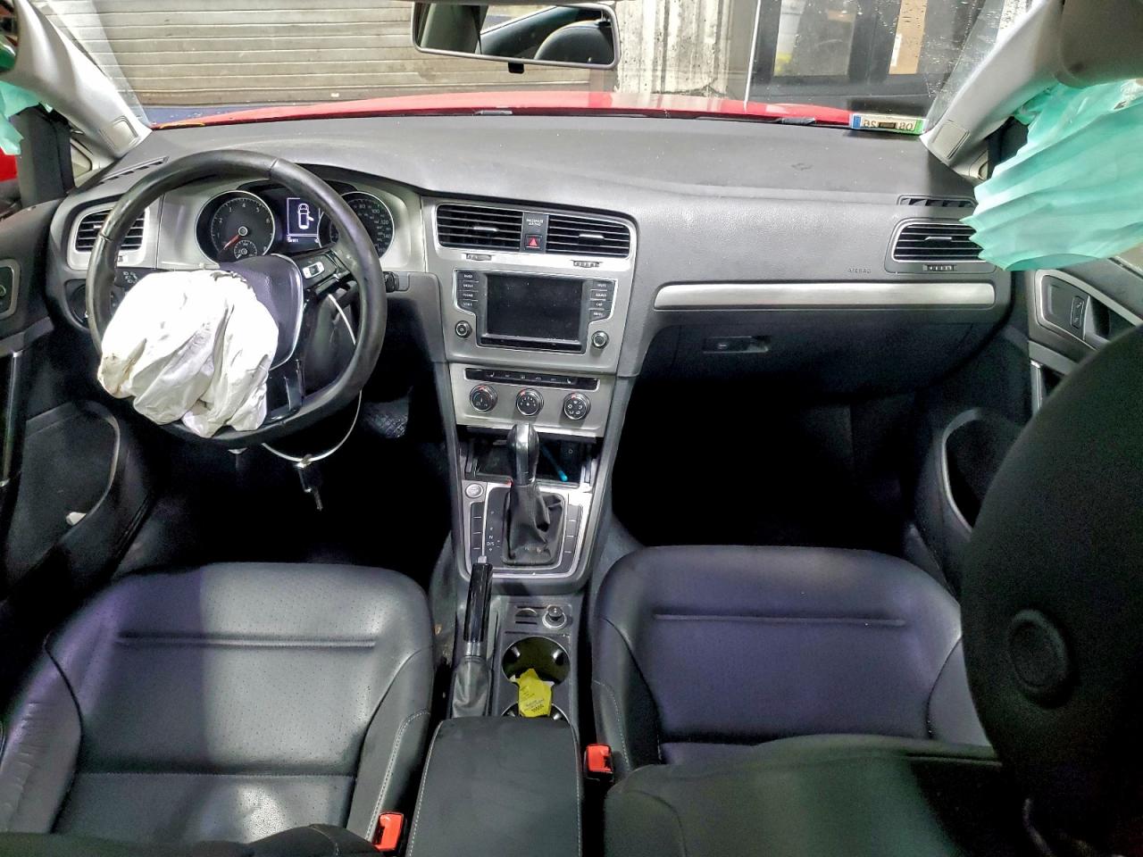 Volkswagen Golf S Image 4