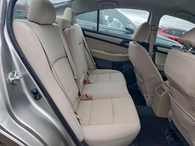 Subaru Legacy 2.5i Premium Image 10