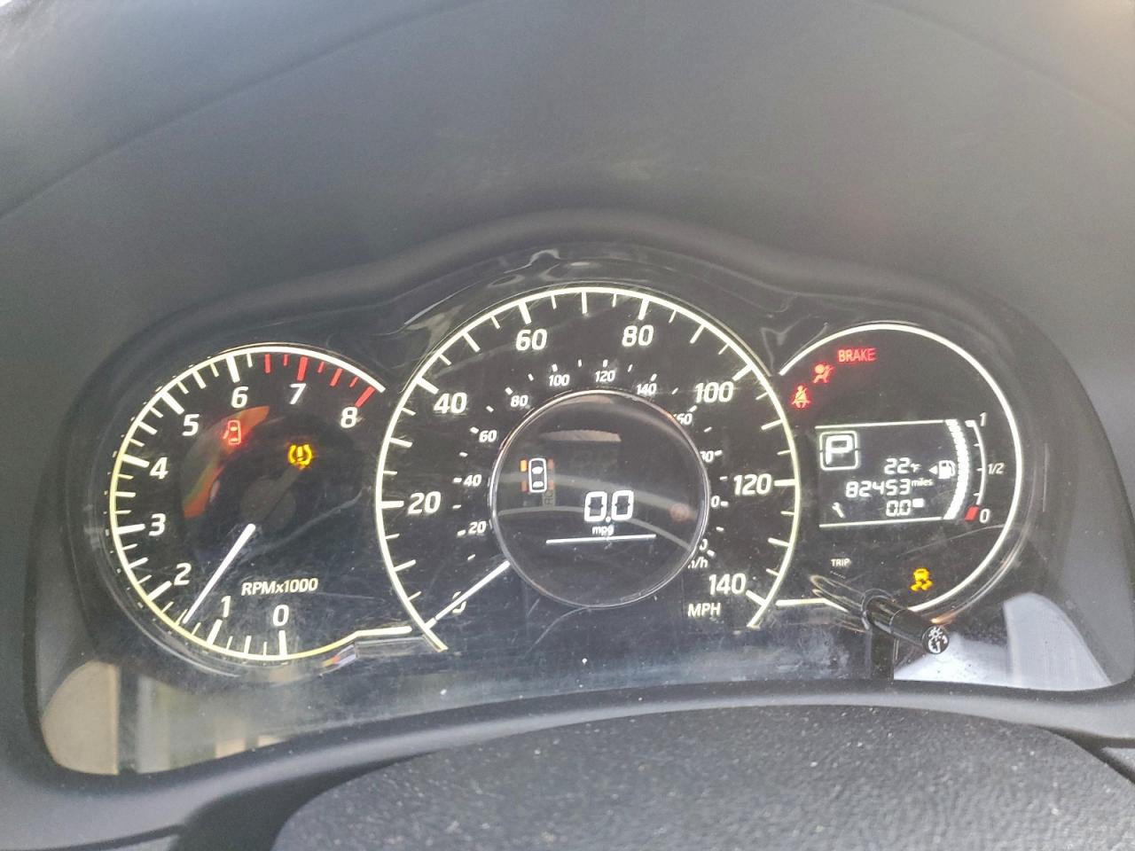 Nissan Versa S Image 4