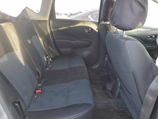 Nissan Versa S Image 10