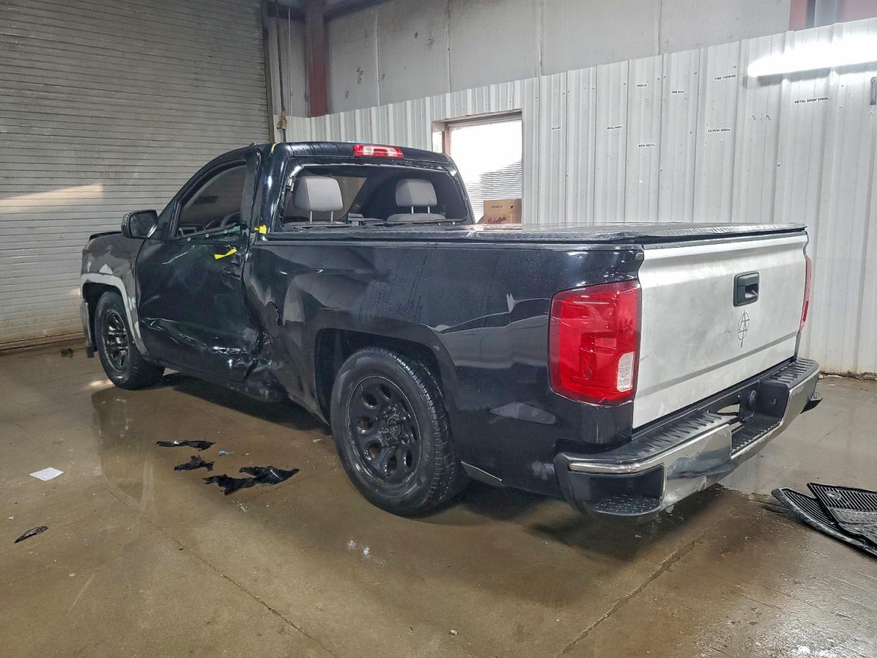 Chevrolet Silverado C1500 Image 4