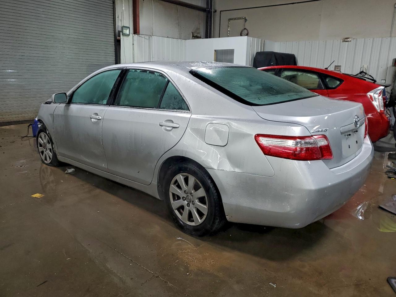 Toyota Camry Ce Image 4