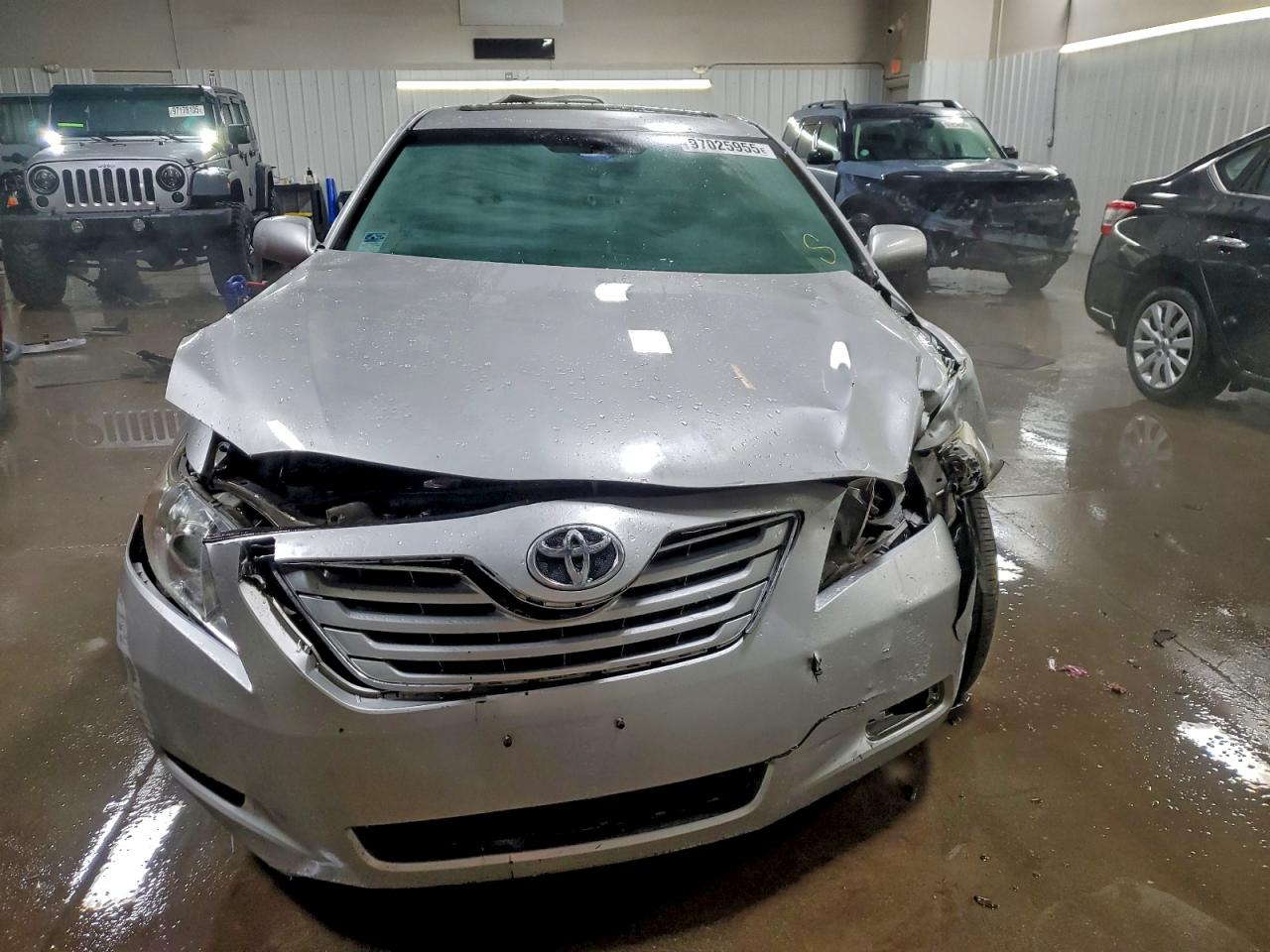 Toyota Camry Ce Image 6