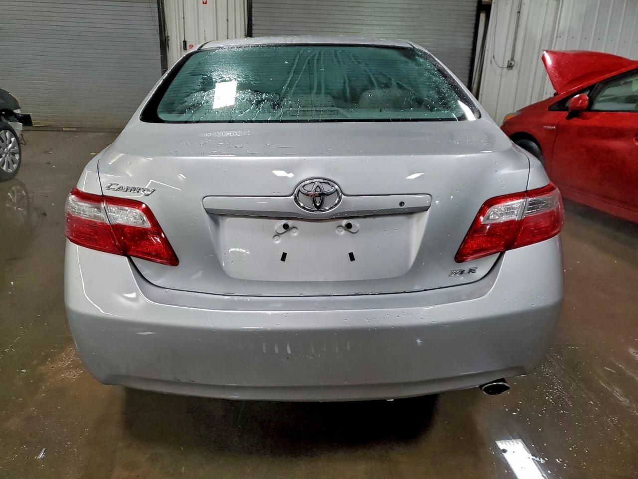 Toyota Camry Ce Image 12
