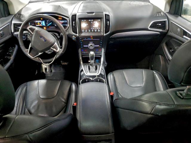 Ford Edge Titanium Image 2