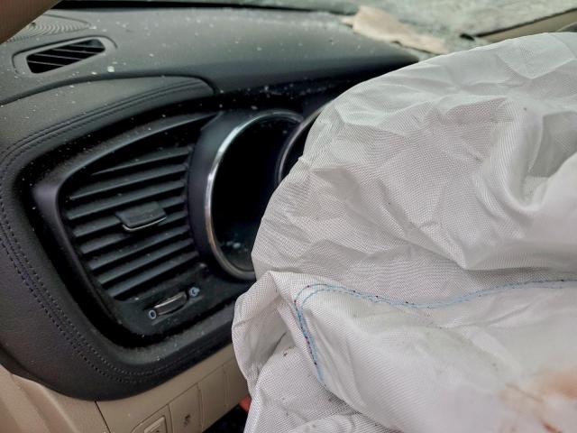 Kia Optima Ex Image 12