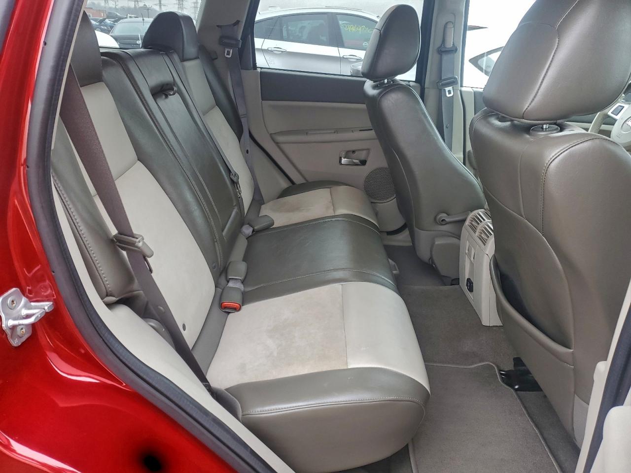 Jeep Grand Cherokee Limited Image 6