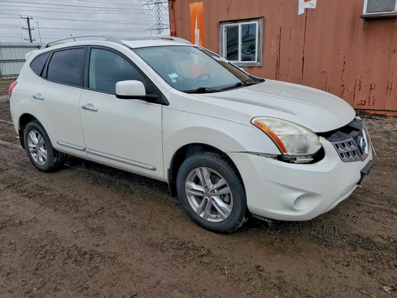 Nissan Rogue S Image 6