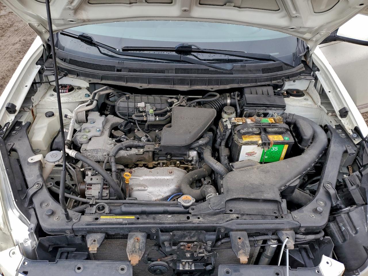 Nissan Rogue S Image 12