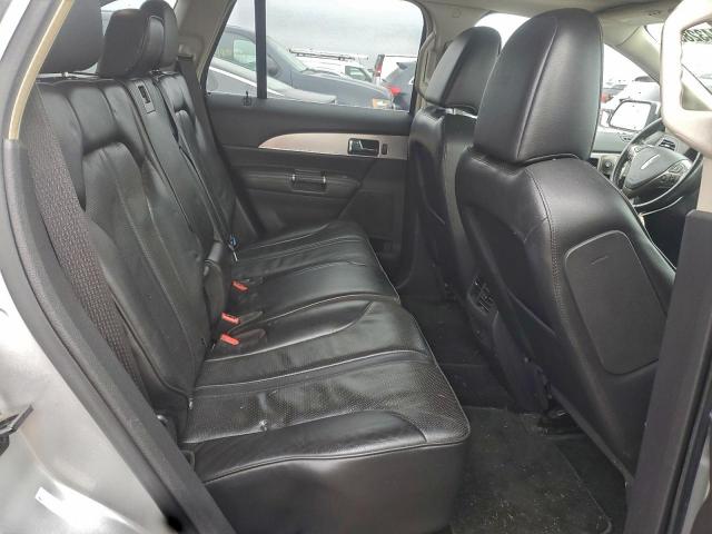 Lincoln MKX Image 11