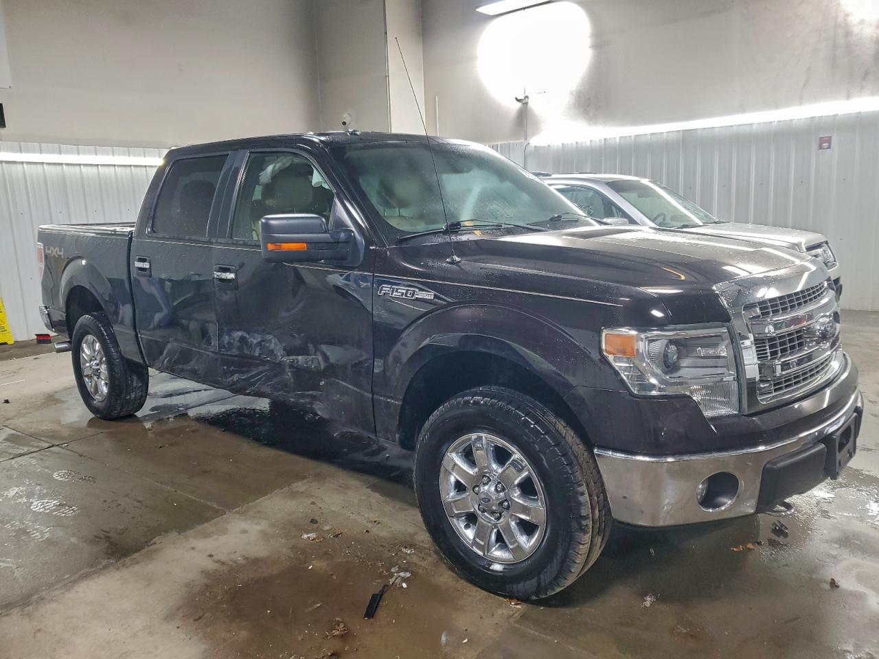 Ford F-150 Supercrew Image 4