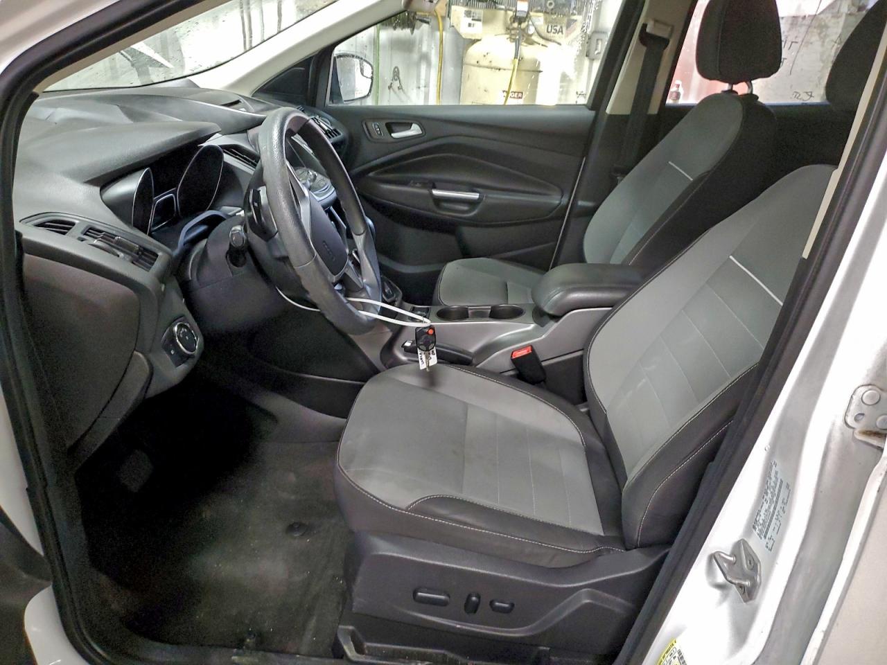 Ford Escape Se Image 8