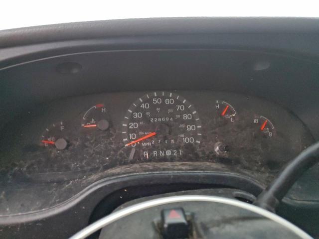 Ford Econoline E350 Super Duty Van Image 8