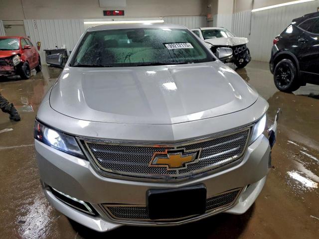 Chevrolet Impala Premier Image 5