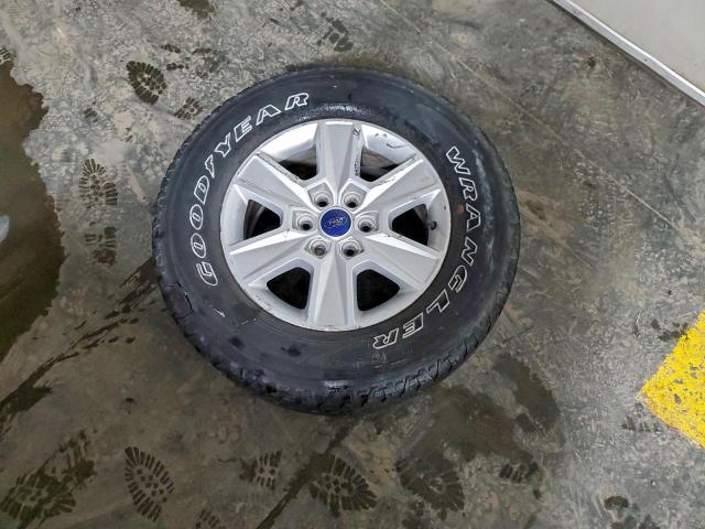 Ford F-150 Super Cab Image 8