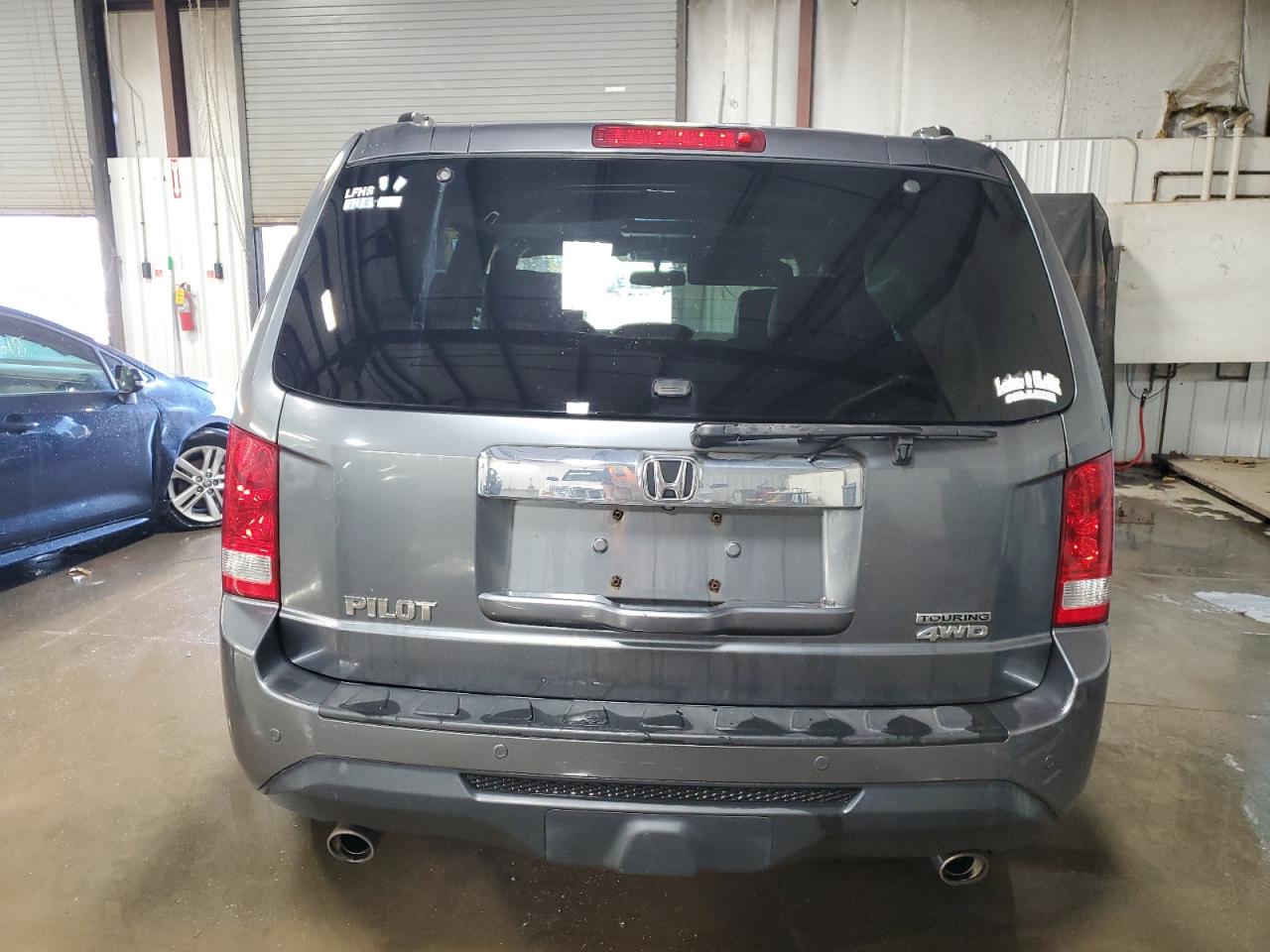 Honda Pilot Touring Image 8