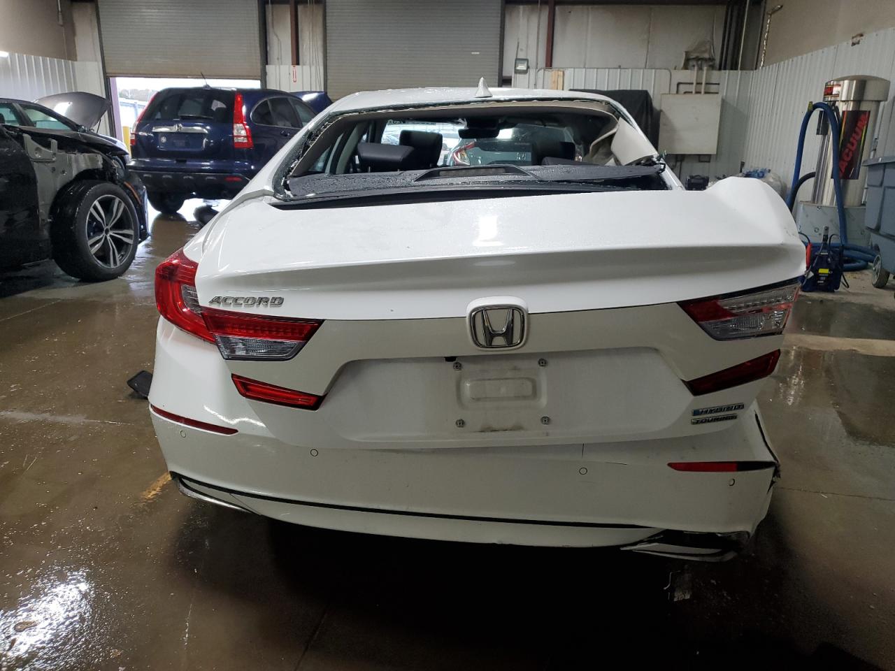 Honda Accord Touring Hybrid Image 12