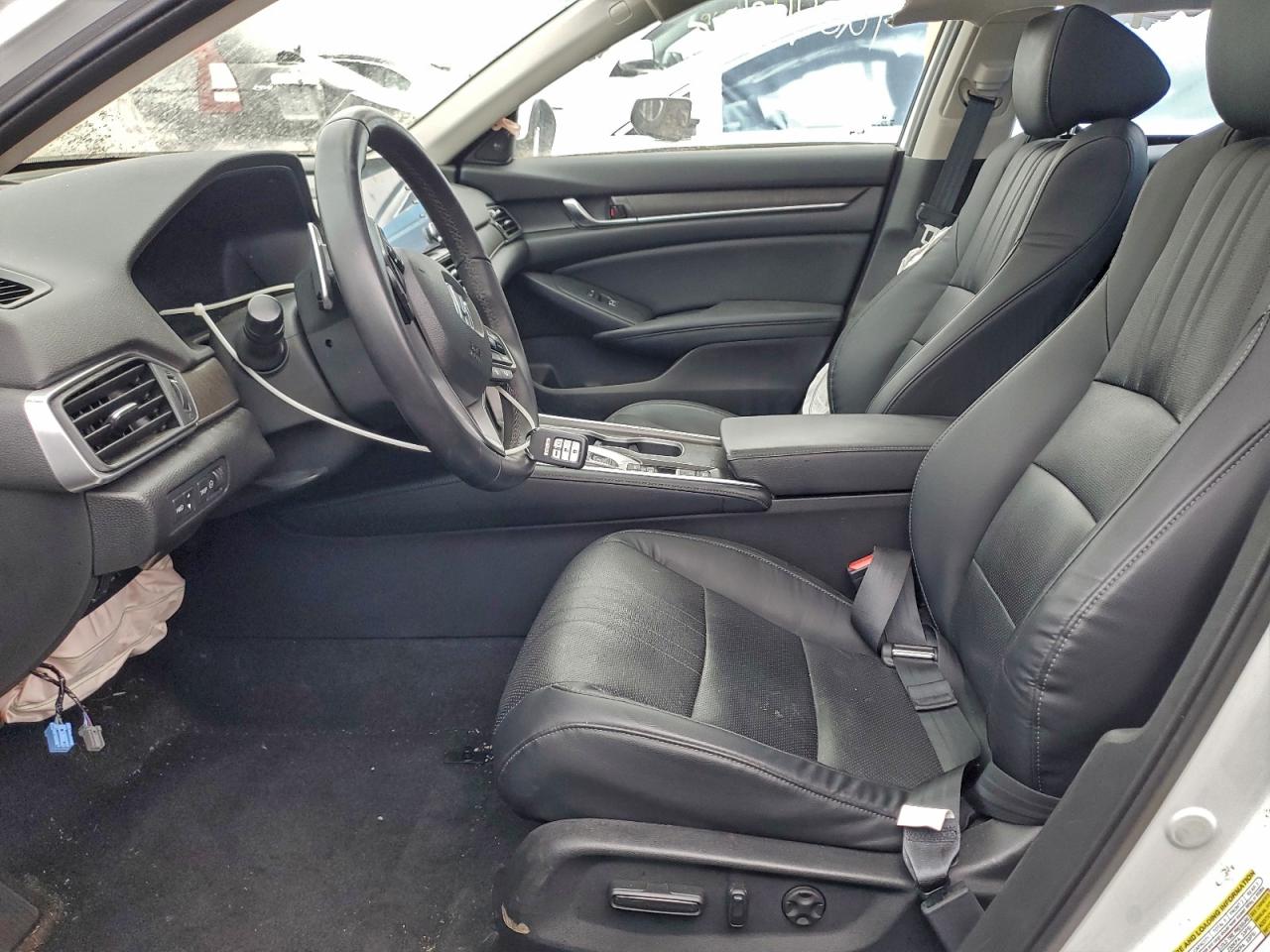 Honda Accord Touring Hybrid Image 5