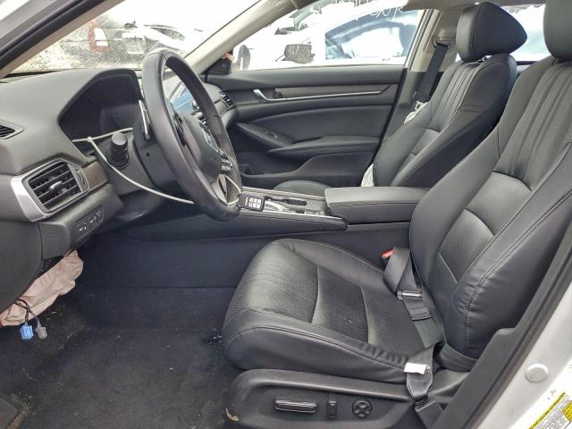 Honda Accord Touring Hybrid Image 5