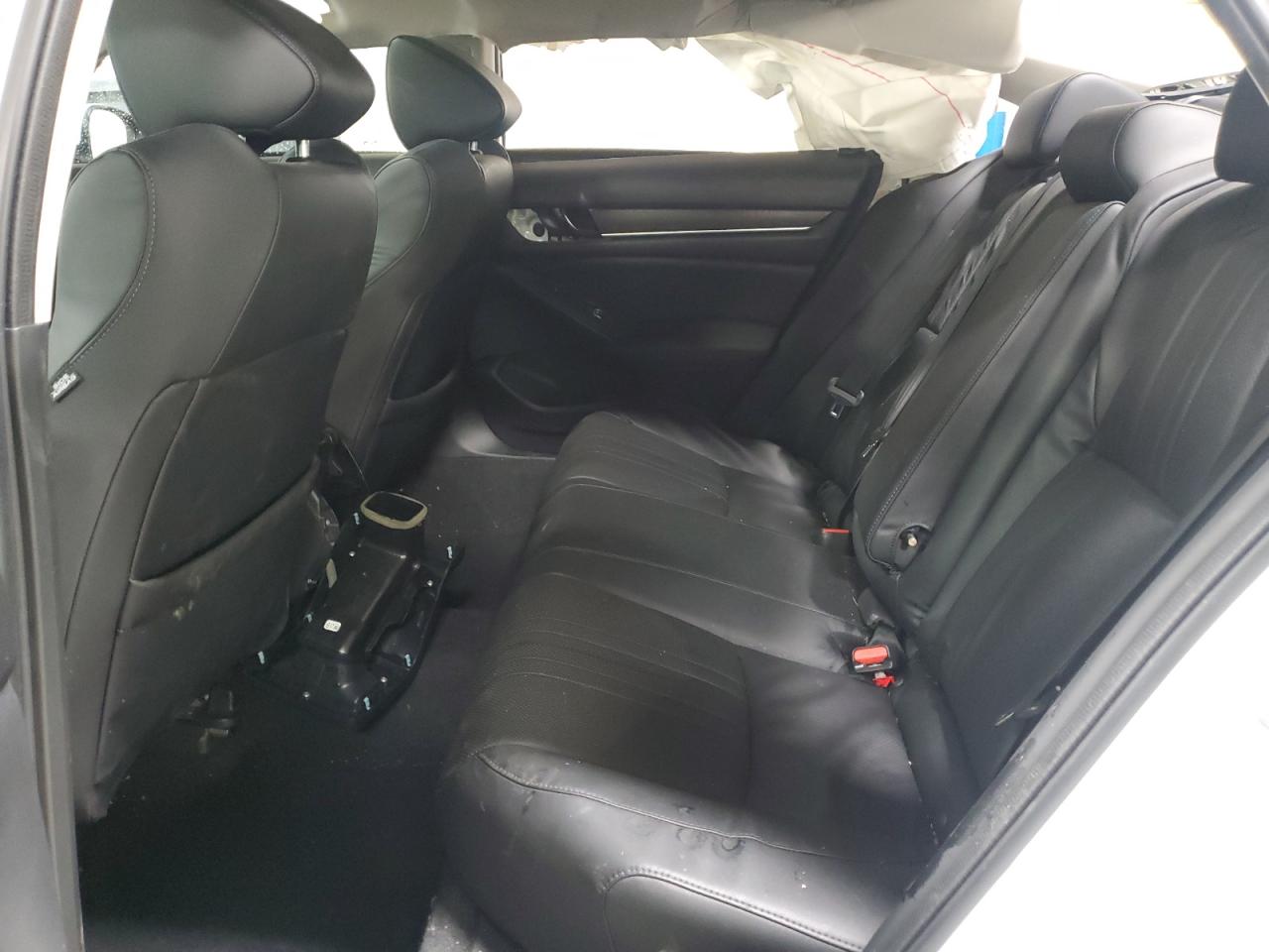 Honda Accord Touring Hybrid Image 10