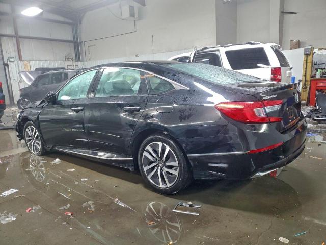 Honda Accord Touring Hybrid Image 2