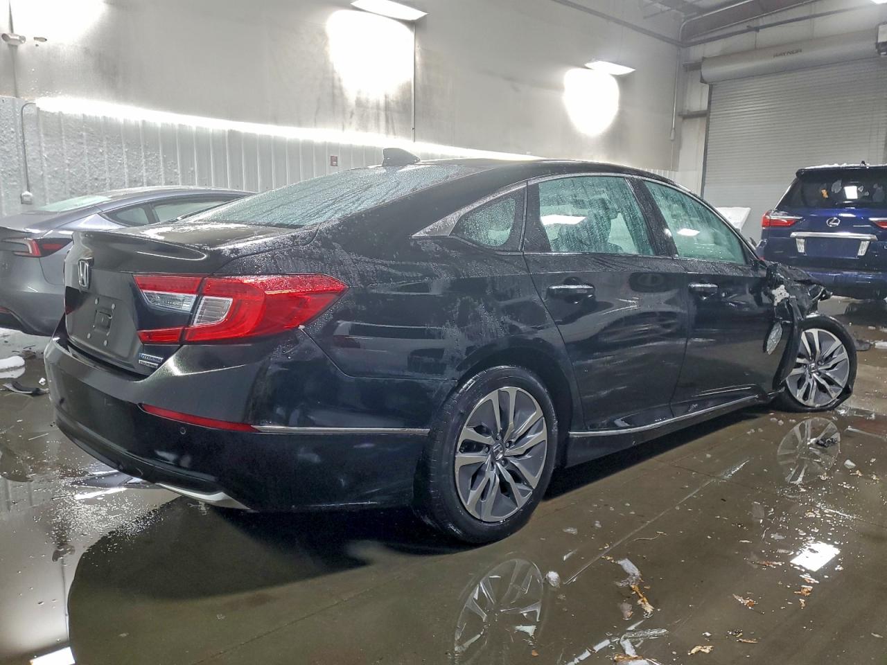 Honda Accord Touring Hybrid Image 4