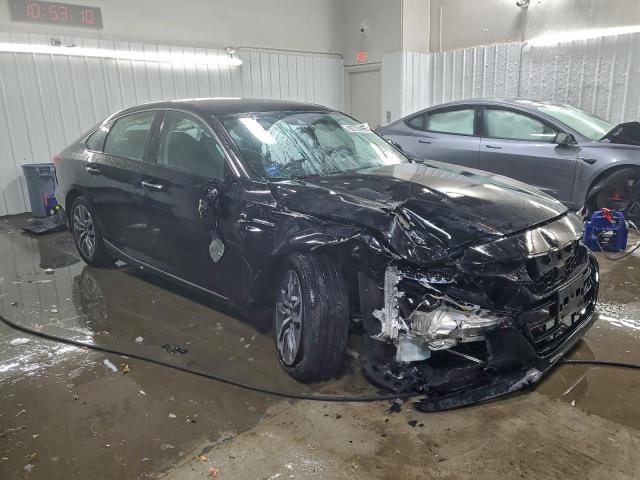 Honda Accord Touring Hybrid Image 3