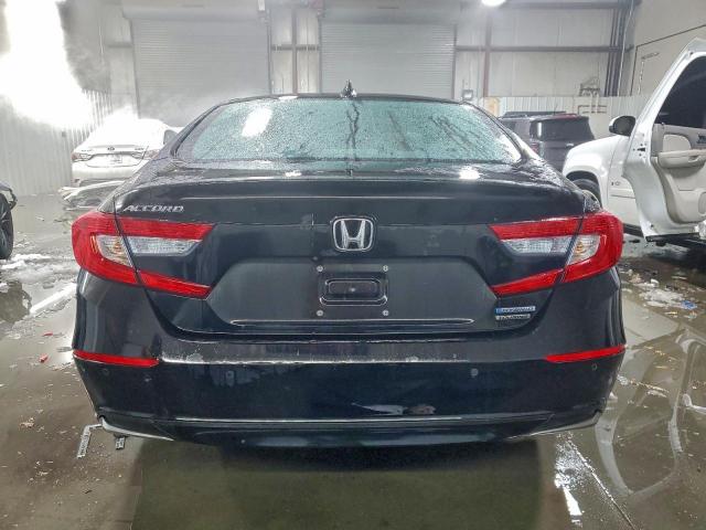 Honda Accord Touring Hybrid Image 6