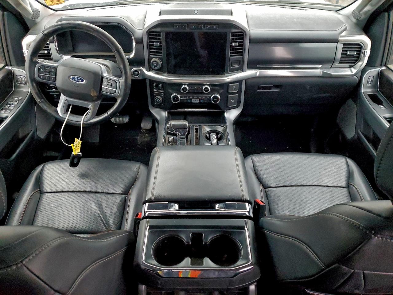 Ford F-150 Supercrew Image 10