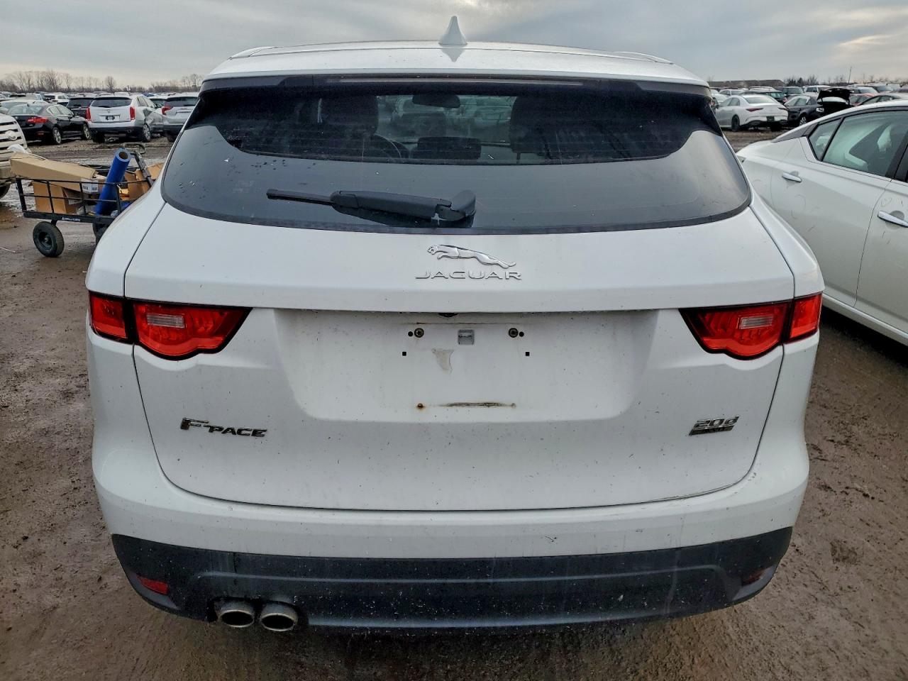 Jaguar F-PACE Image 5