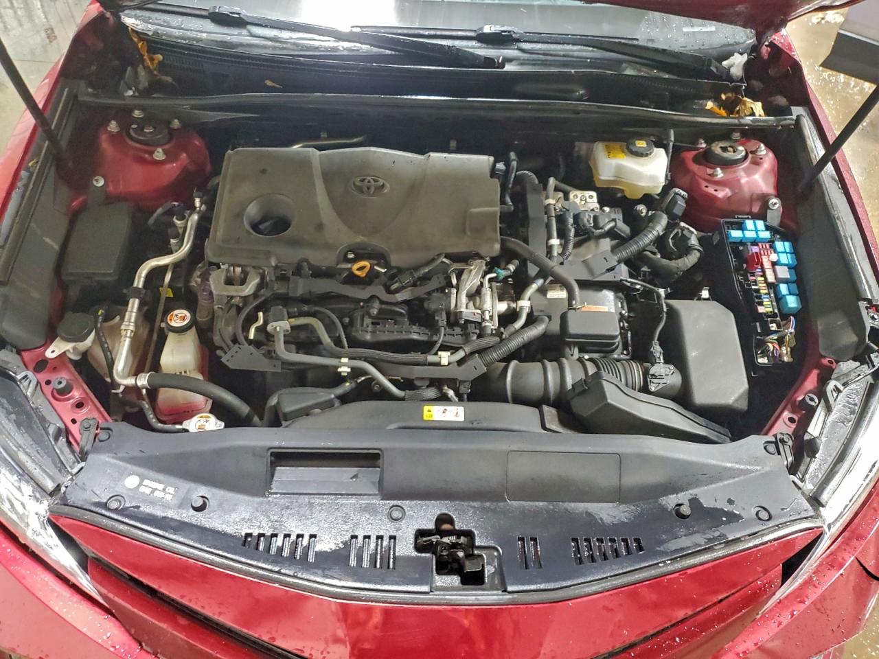 Toyota Camry Hybrid Image 12