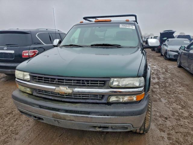 Chevrolet Silverado K1500 Heavy Duty Image 4