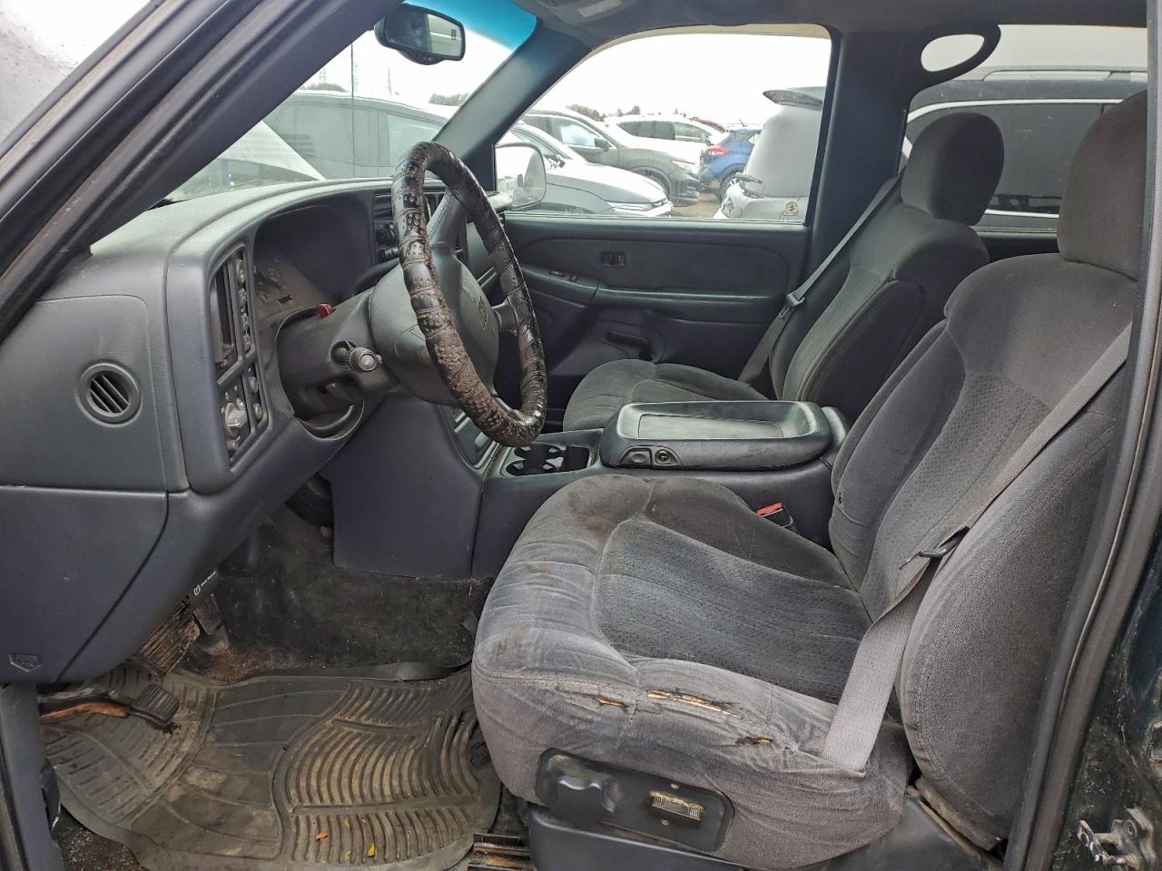 Chevrolet Silverado K1500 Heavy Duty Image 5