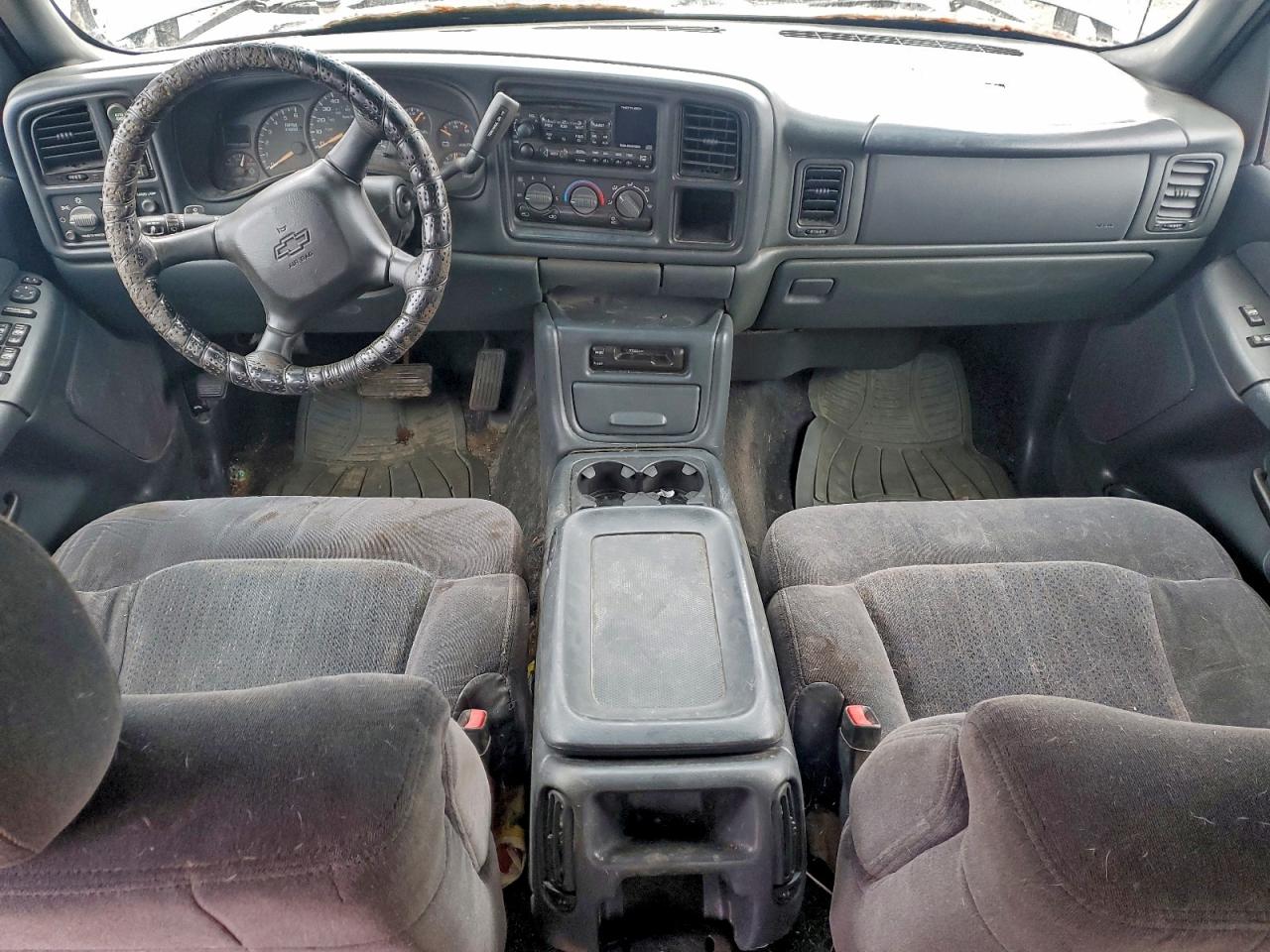 Chevrolet Silverado K1500 Heavy Duty Image 10