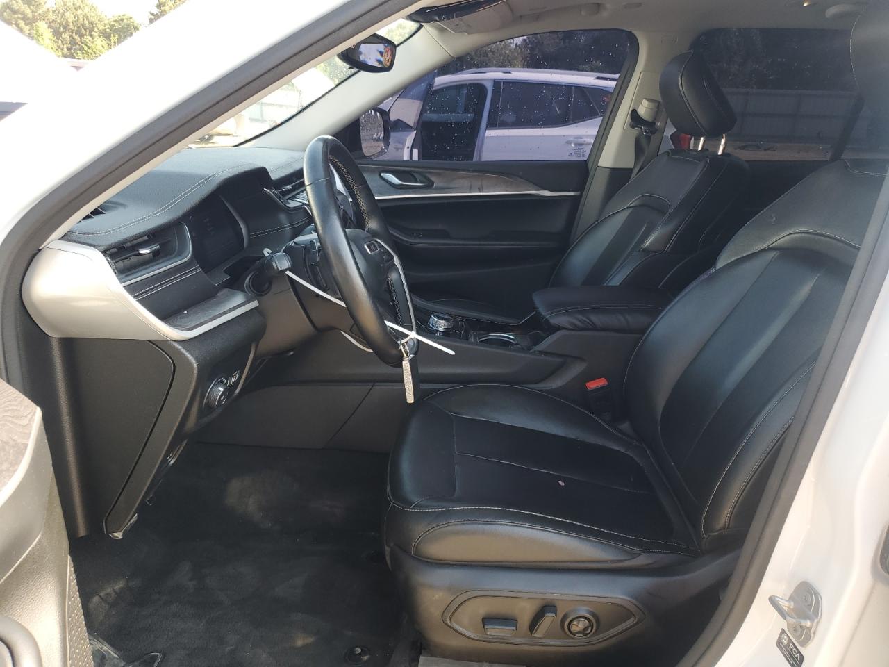 Jeep Grand Cherokee Limited Image 7